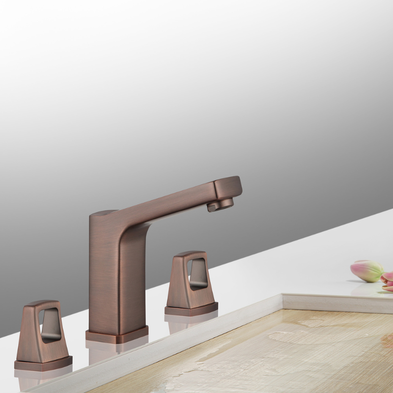 Modern 8" Widespread Faucet with Drain