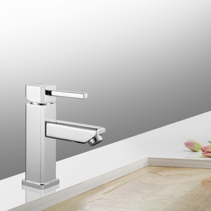 Modern Single Hole Faucet with Drain