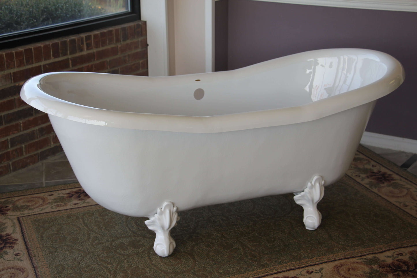 The Duchess 68" Clawfoot Soaking Bathtub